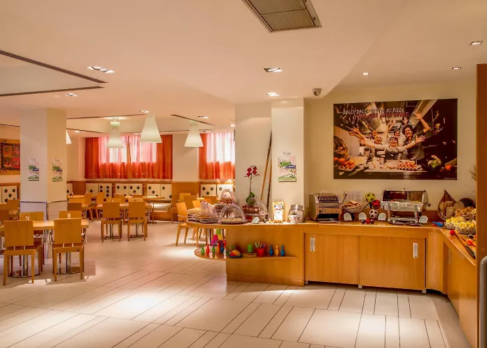 Western Globus 3* Roma