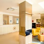 Western Globus Hotel