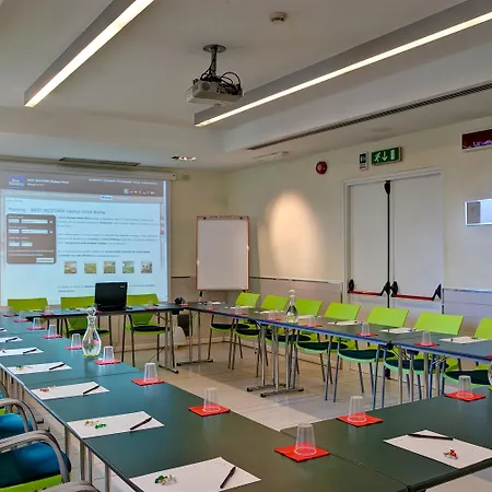 ホテル ベストウエスタン グロブス