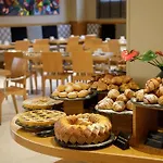 Western Globus Hotel