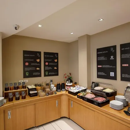 Hotel Western Globus 3*