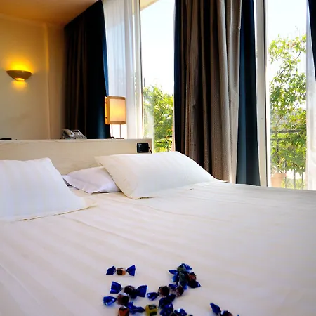 Hotel Western Globus