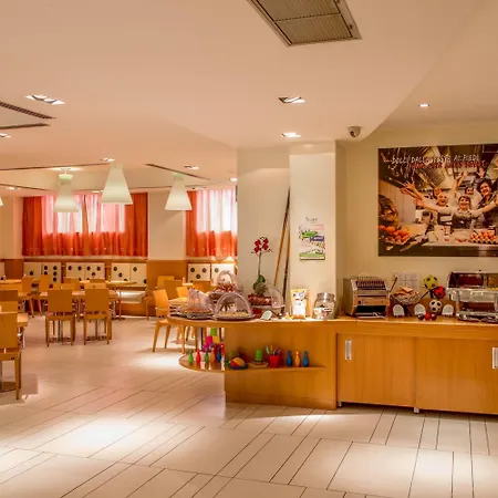 Western Globus 3* Rome