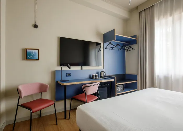 酒店 贝斯特韦斯特格洛巴斯酒店 3*