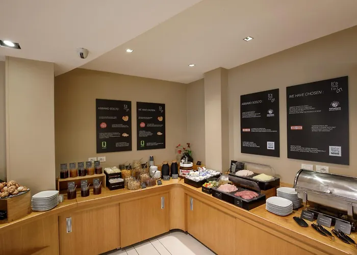Hotel Western Globus 3*