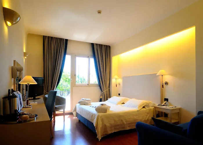 Western Globus 3* Rom